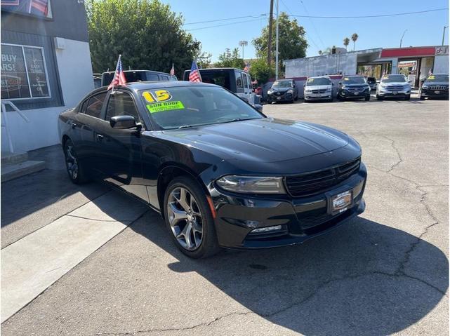 2015 dodge charger sxt