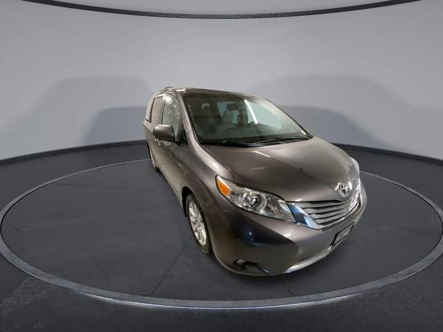 2017 toyota sienna xle