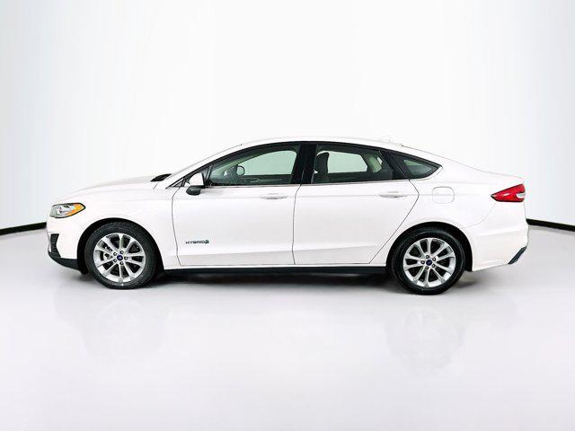 2019 ford fusion hybrid se