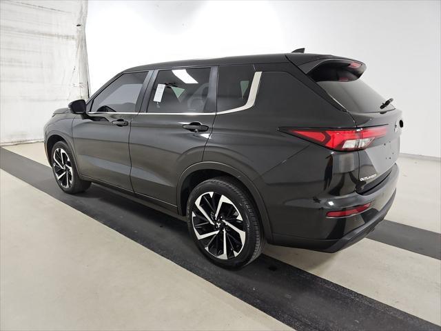 2022 mitsubishi outlander es