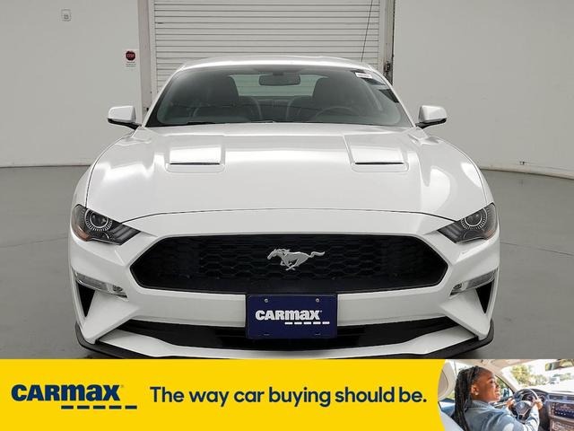 2020 ford mustang ecoboost premium