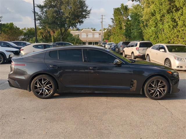 2022 kia stinger gt-line