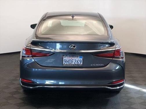 2024 lexus es 300h