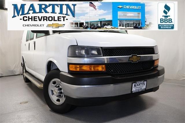 2022 chevrolet express 2500 work van