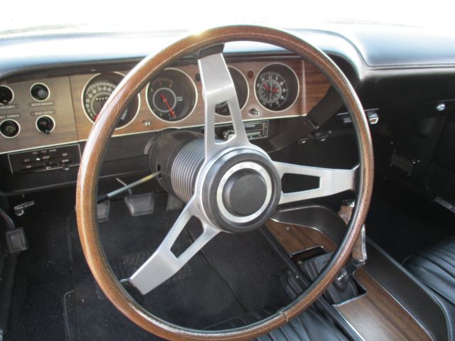 1970 dodge challenger rt/se 4 speed...(v code)
