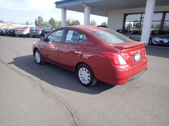2019 nissan versa 1.6 sv