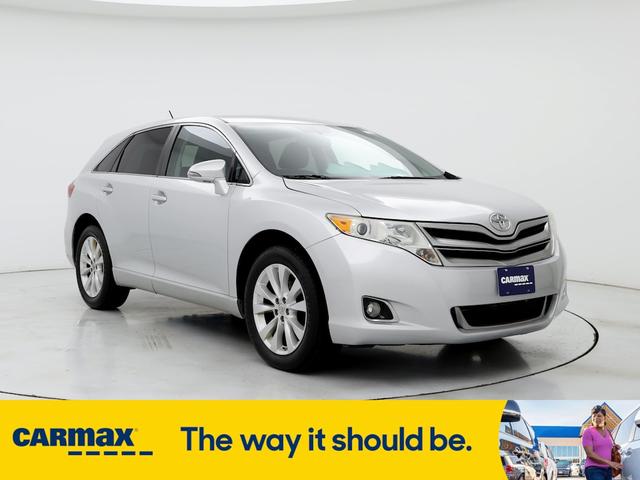 2013 toyota venza le