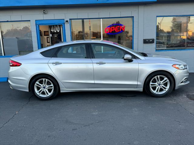 2018 ford fusion se