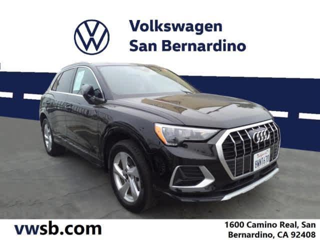 2021 audi q3 40 premium
