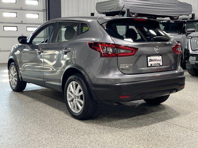 2021 nissan rogue sport s