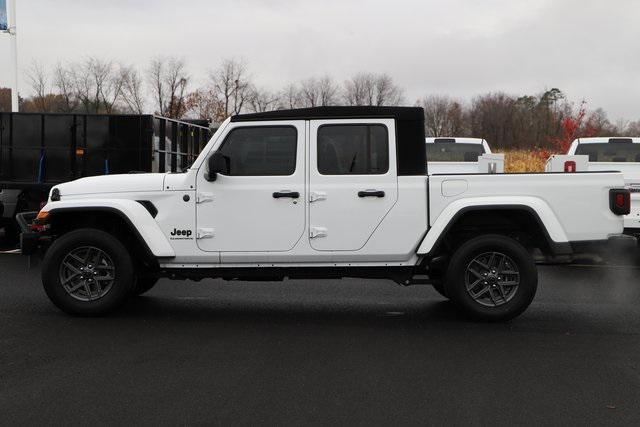 2024 jeep gladiator sport s
