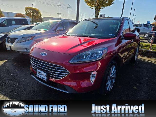 2022 ford escape titanium hybrid