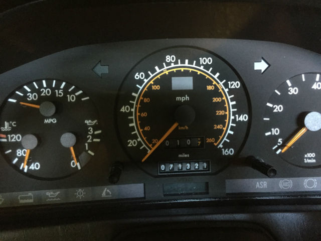 1992 white mercedes benz 500 sl convertible with low miles and excellent shape!!