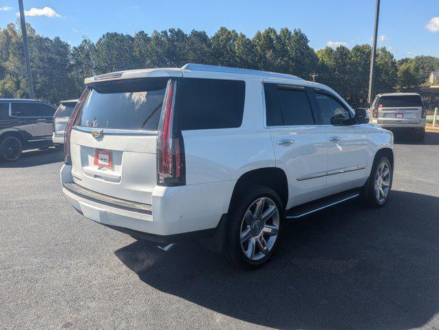 2020 cadillac escalade luxury