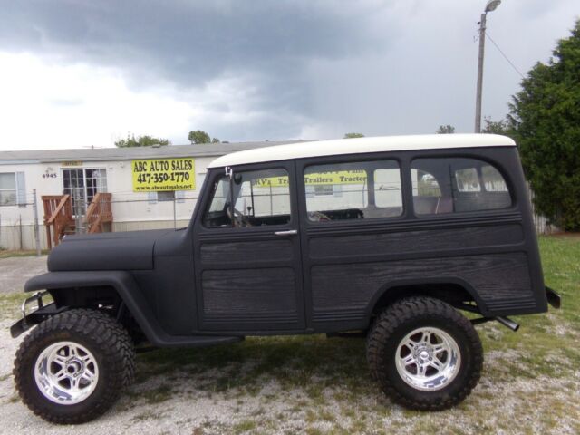 1950 willys jeep overland 350 v8 automatic ( all rebuilt, one of a kind..! )