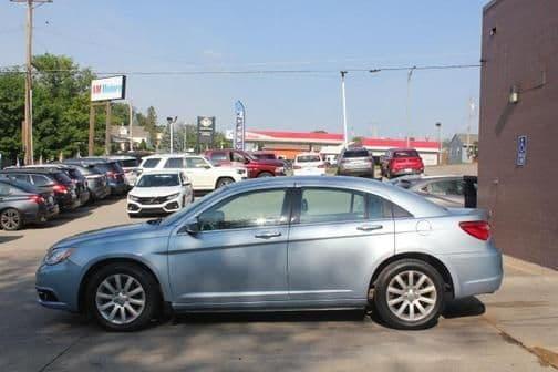 2013 chrysler 200 limited in bellevue, nebraska