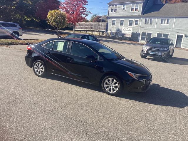2023 toyota corolla hybrid le