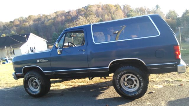 very solid 1990 dodge ramcharger