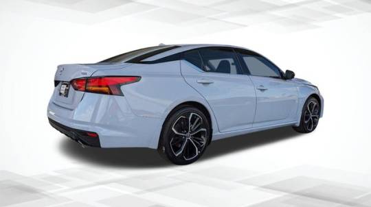 2025 Nissan Altima