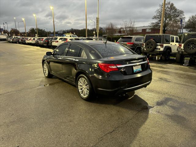 2013 chrysler 200 limited