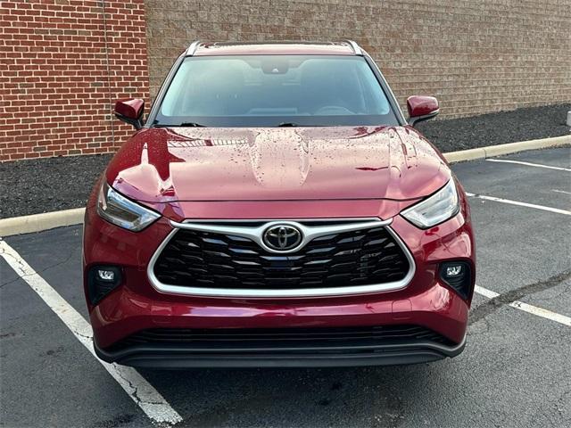 2021 toyota highlander xle