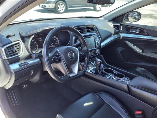 2021 nissan maxima sv