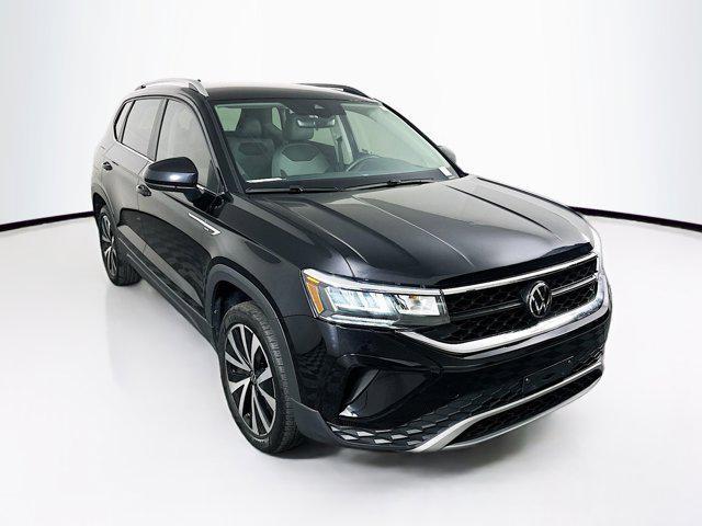 2023 volkswagen taos 1.5t se