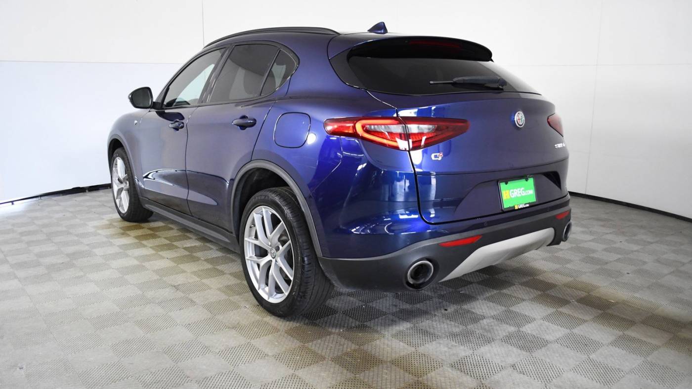2018 alfa romeo stelvio ti sport