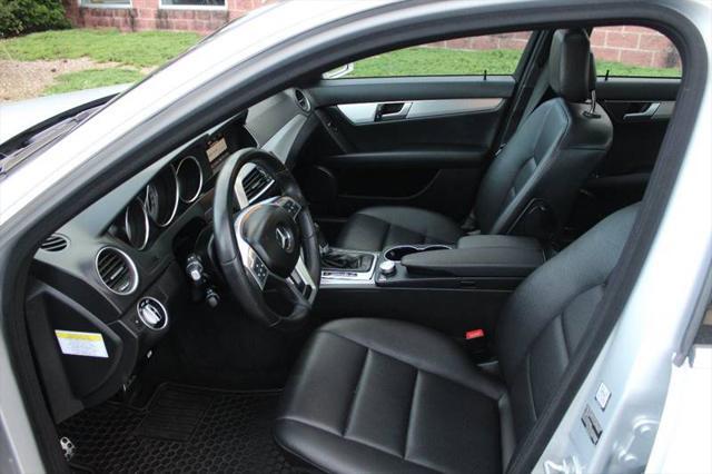 2013 mercedes-benz c-class c 300 4matic luxury