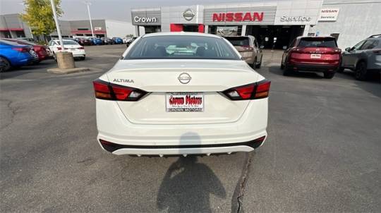 2025 Nissan Altima