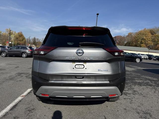 2021 nissan rogue sl