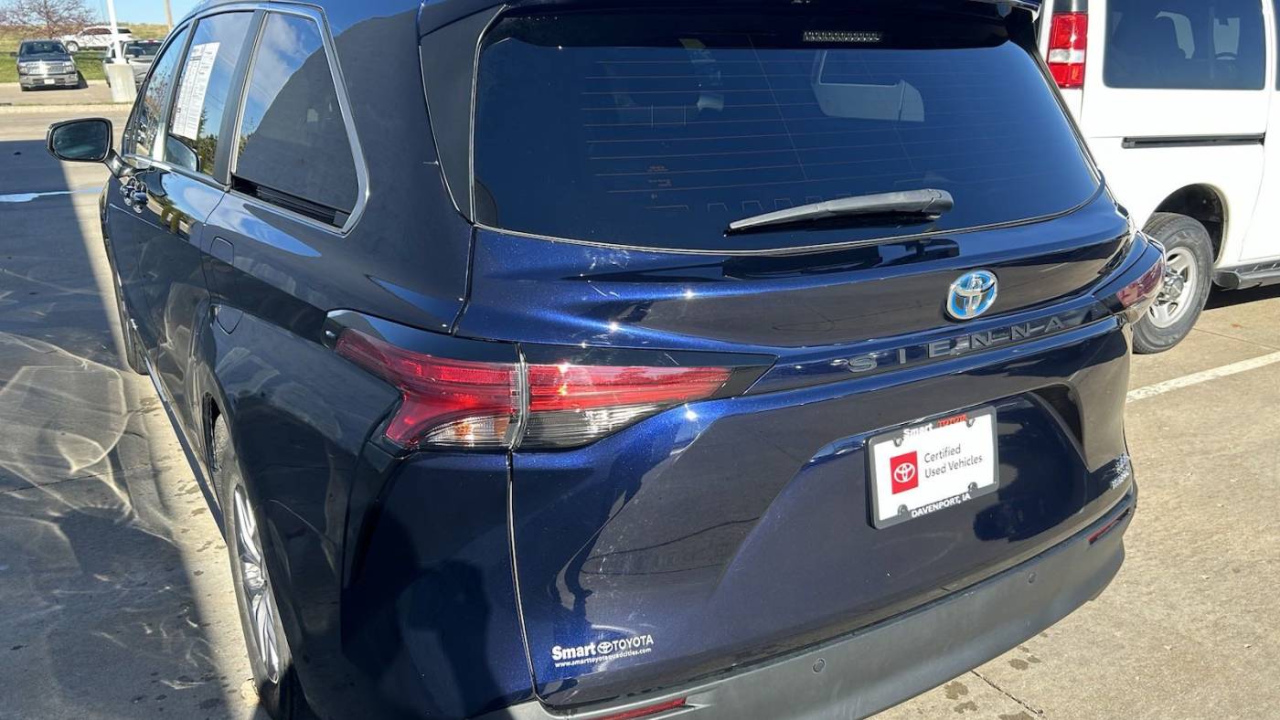 2021 toyota sienna