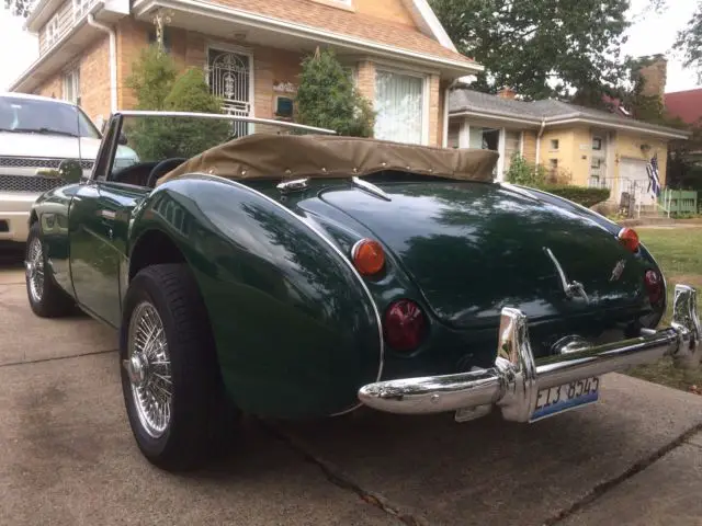 1962 austin healey 3000-----with the saxon body that is more preferred