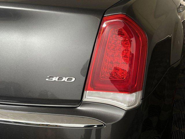 2018 chrysler 300 limited
