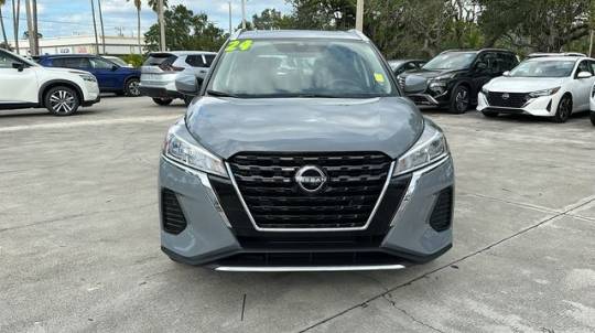 2024 nissan kicks sv