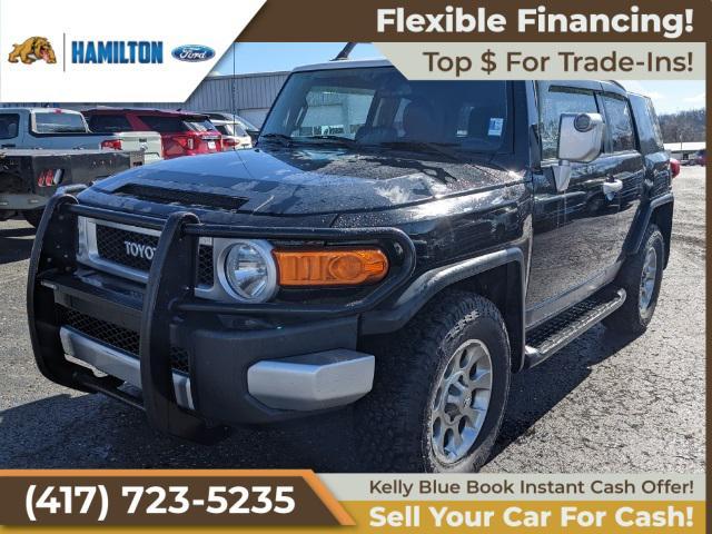 2012 toyota fj cruiser base