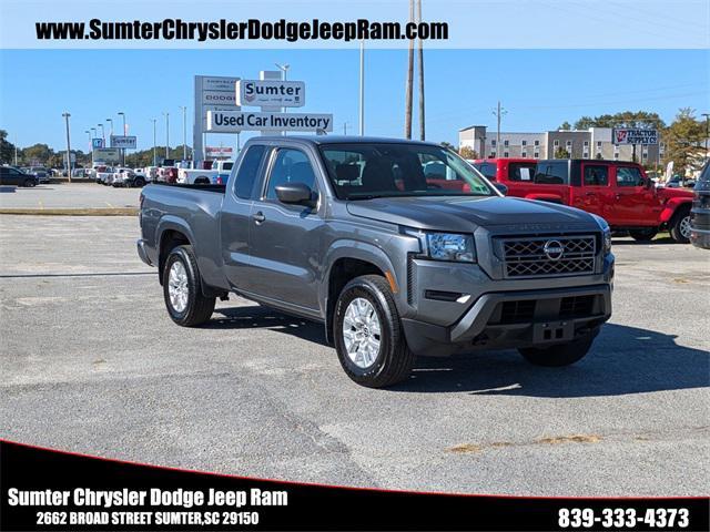 2022 nissan frontier sv