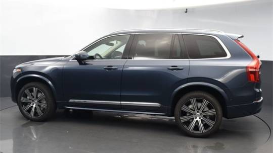 2024 Volvo XC90 t8 plus bright theme