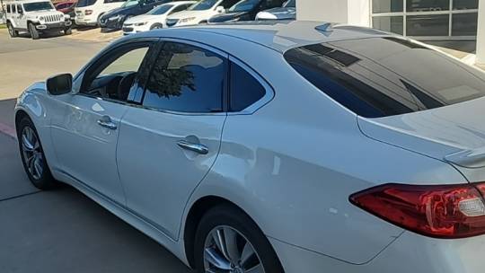 2013 Infiniti M