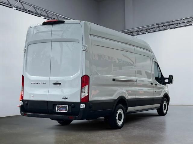 2024 ford transit-250 base