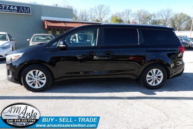 2017 kia sedona lx