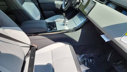 2025 Land Rover Range Rover Velar