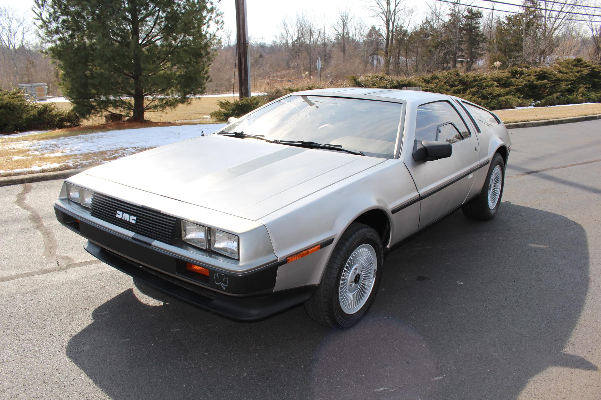 1981 delorean dmc-12 5-speed