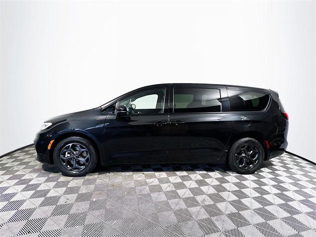 2022 chrysler pacifica hybrid limited