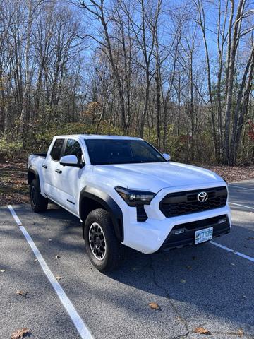 2024 toyota tacoma trd off road