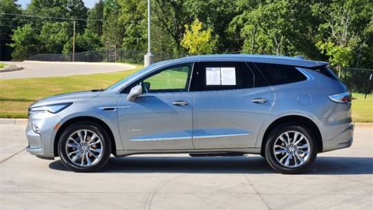 2023 buick enclave avenir