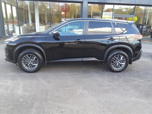 2021 nissan rogue s
