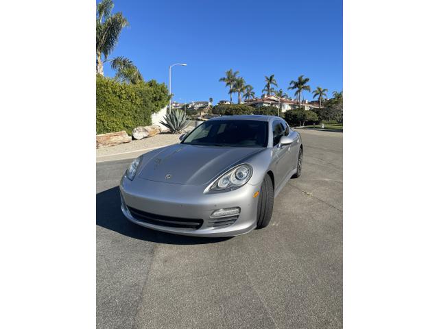 2010 porsche panamera s
