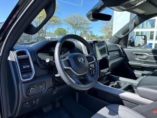 2023 ram 1500 big horn in college crest, oregon