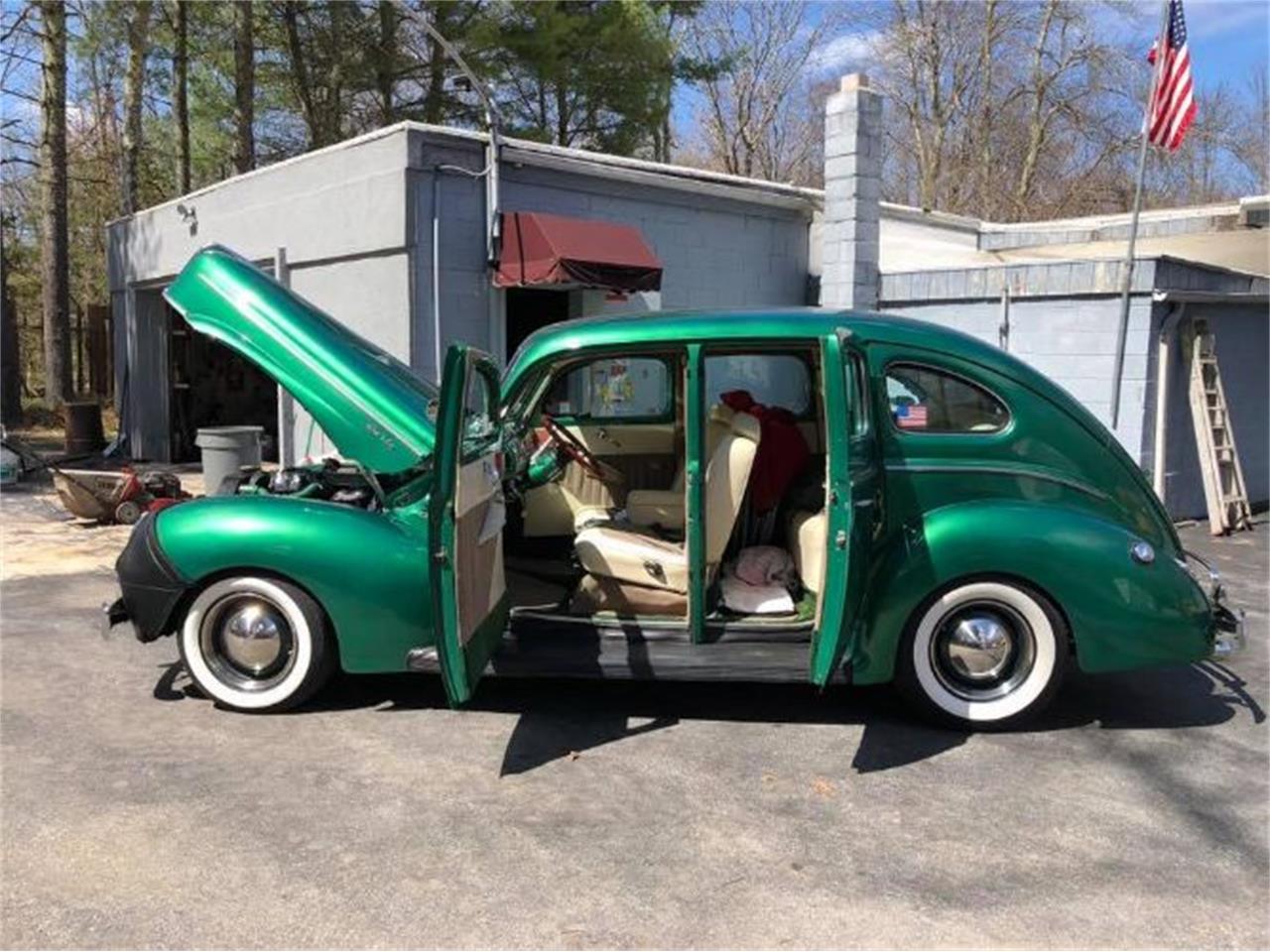 1940 ford deluxe